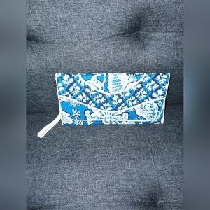 Vera Bradley Wristlet